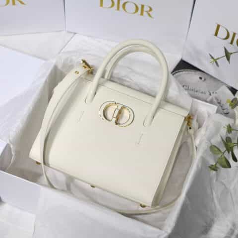 Dior ST HONORÉ M8012白色珐琅扣